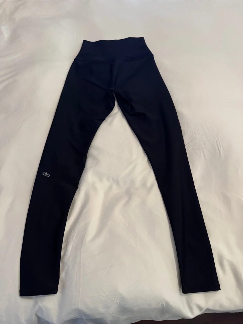 Alo High-Waist Sleek Black Leggings
